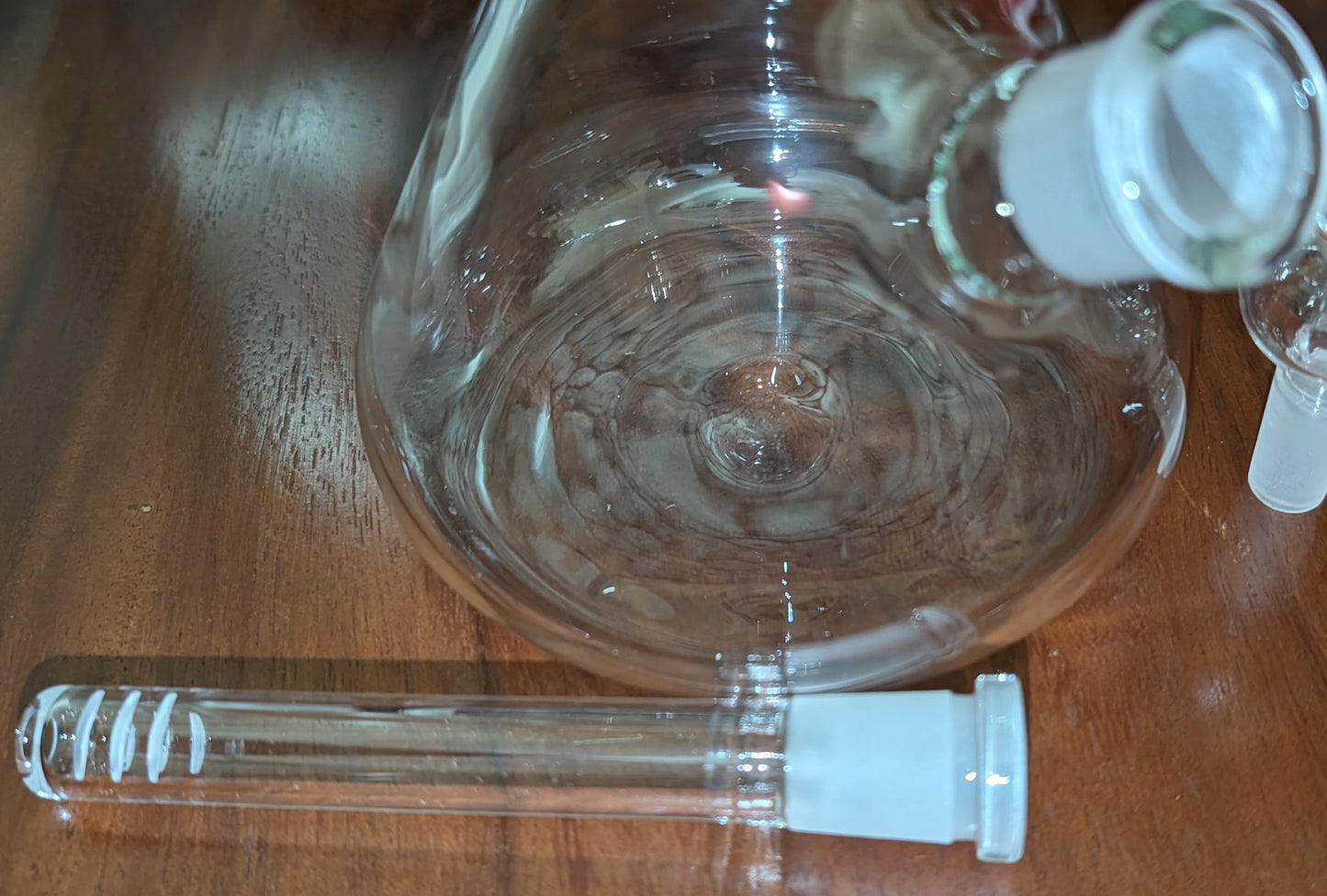 "Jax for good" bong by Chongz 14mm